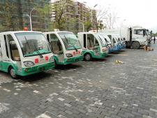 电动四轮垃圾车
